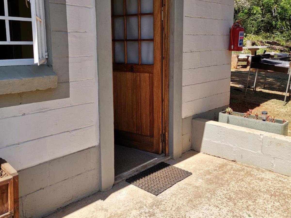 Sani Window B&B And Self Catering Underberg Esterno foto
