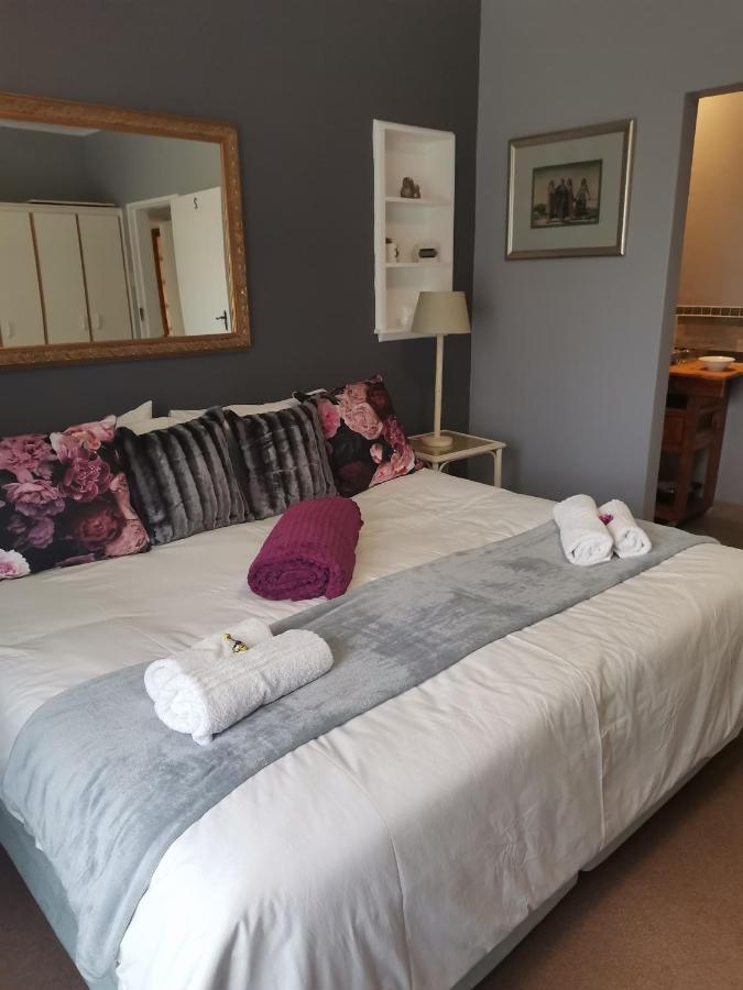 Sani Window B&B And Self Catering Underberg Esterno foto