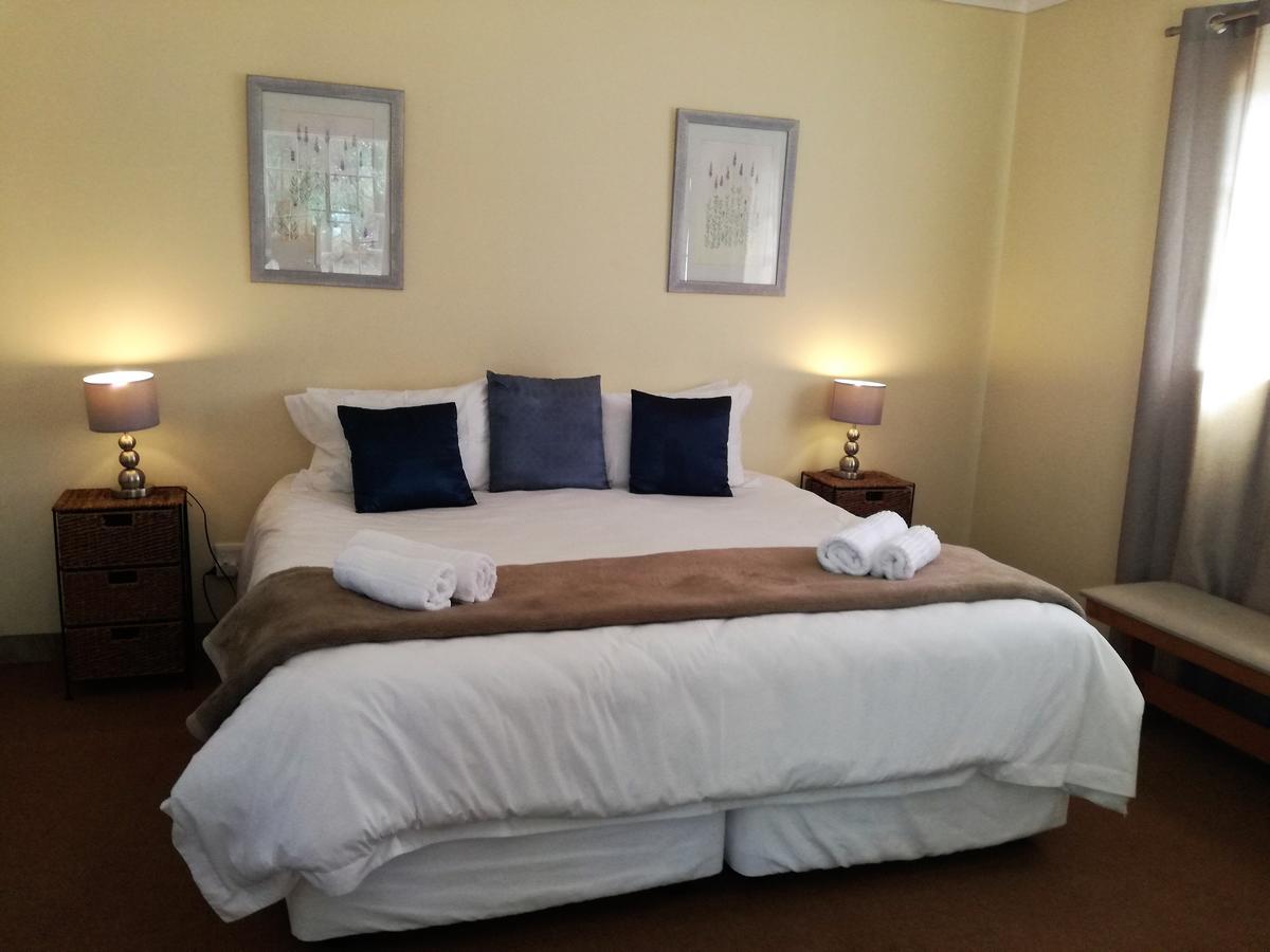 Sani Window B&B And Self Catering Underberg Esterno foto